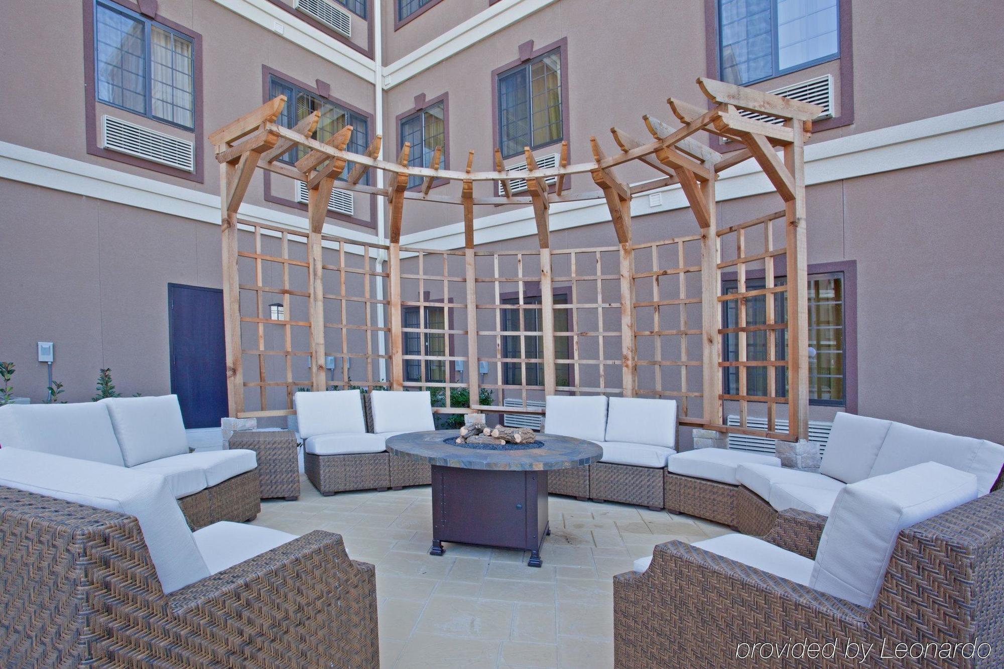 Staybridge Suites Houston Stafford - Sugar Land By Ihg Einrichtungen foto